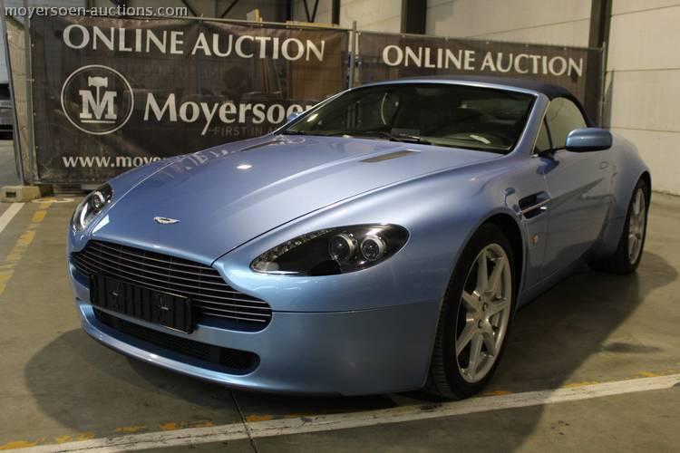 5 ASTON MARTIN Vantage V8 Roadster Sportshift 16000 Kilometer reading: 60416 km. 1st inscription: 01/08/2007 Color: blue Engine capacity: 4282 cc. Engine power: 283 Kw. Emission category: unknown.