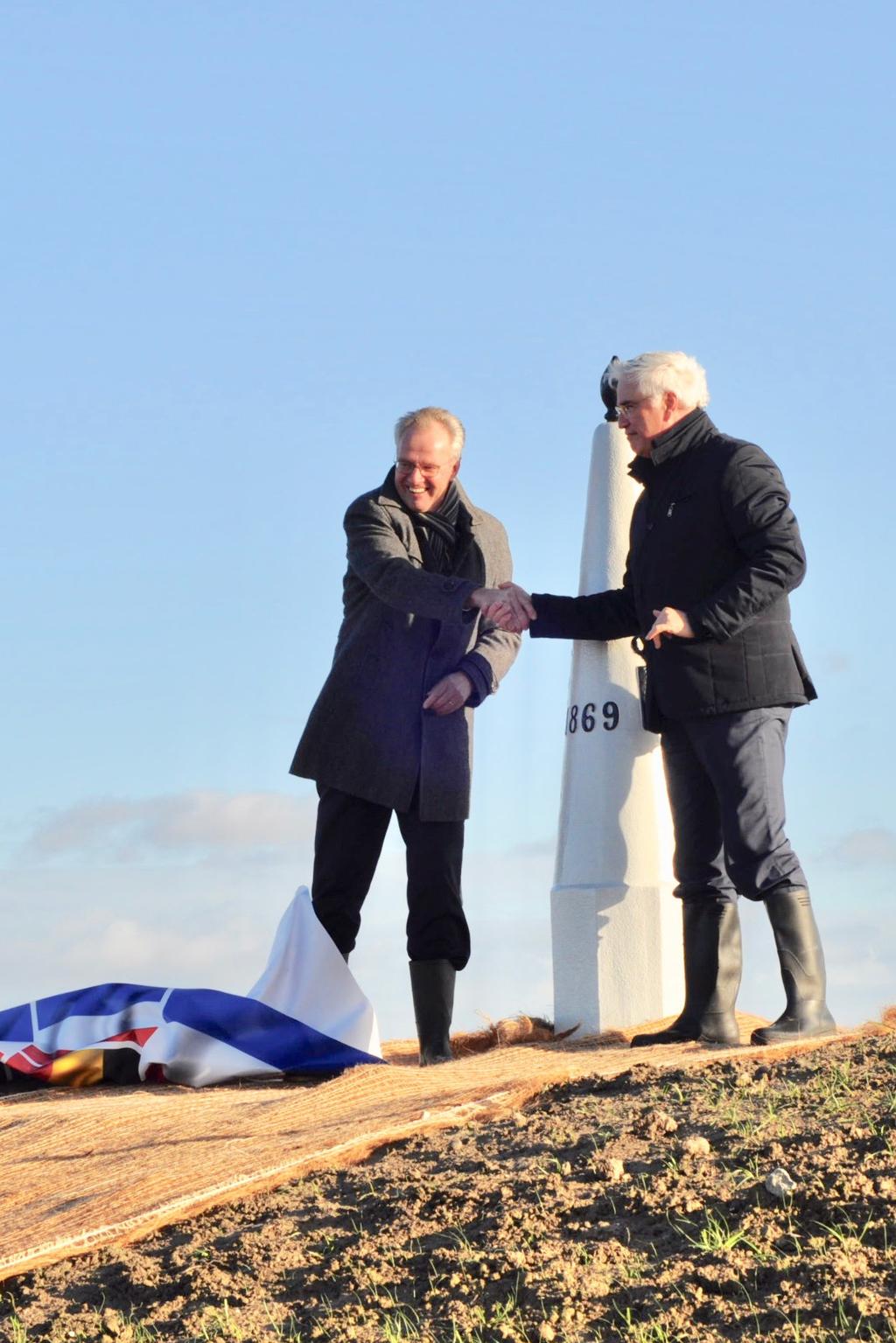 30 november 2018 - Grenspalen Zwin In het Zwin kregen drie grenspalen op vrijdag 30 november een nieuwe plaats toegewezen.