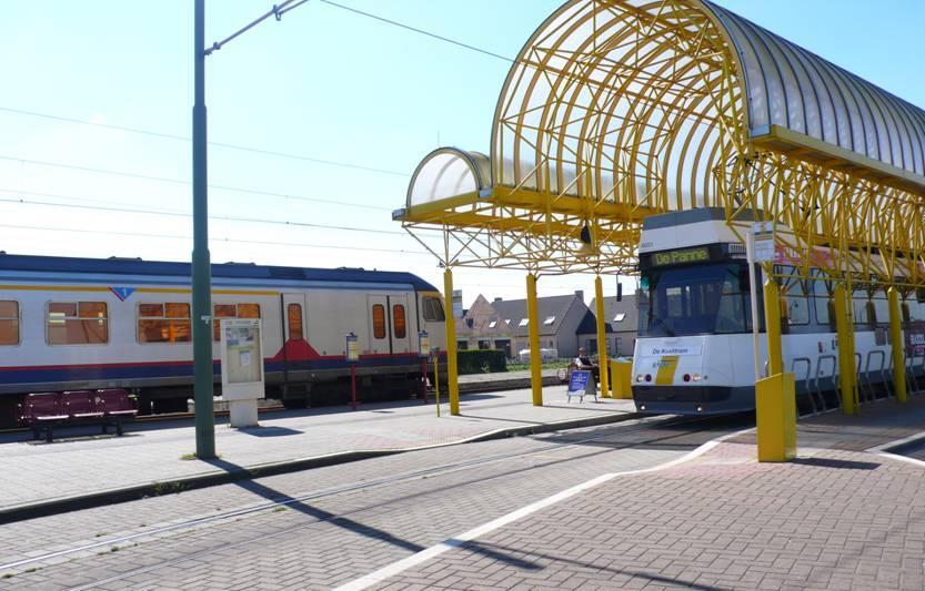 Ervaringen met het vervoersplan 12/2017-2020 in uw regio Verlenging van de IC Antwerpen Gent tot De Panne Van maandag tot vrijdag tijdens de schoolperiodes, rijdt de IC Antwerpen Gent verder door