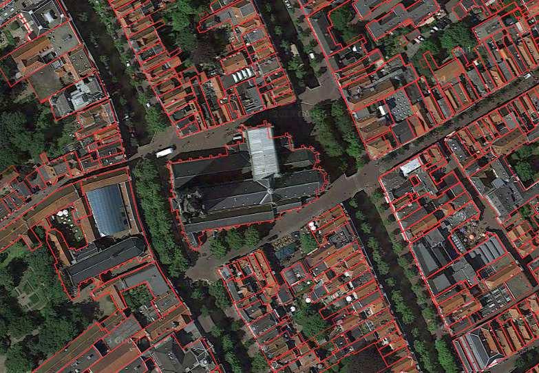 6 Deformatie van gebouwen 6.1 Algemeen Met de zelfde INSAR metingen van de TerraSAR-X satelliet uit het vorige hoofdstuk kunnen ook de deformaties van gebouwen gevolgd worden.