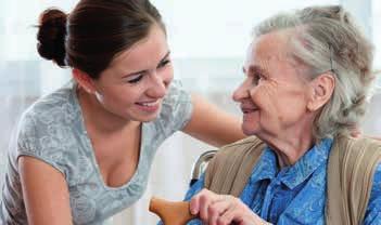 Kwetsbare ouderen Uitbreiding van zorgprogramma kwetsbare ouderen De focus van het Zorgprogramma Kwetsbare ouderen lag in 2017 op drie aspecten: de borging van het programma bij 74 deelnemende