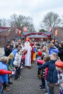 Sinterklaas op t Ronde! Wat een feest was het weer! Sinterklaas en de pieten hebben alle kinderen op t Ronde weer bezocht. De uitkijkpieten waren er al snel!
