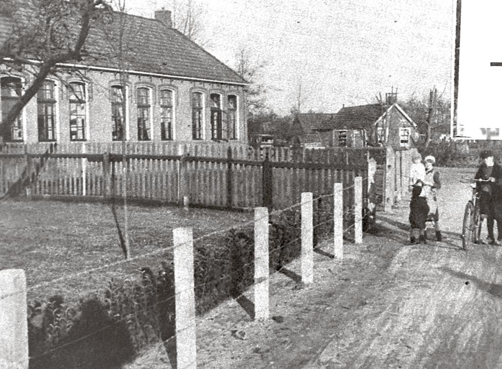 Harkemaster oude foto s Openbare school Schoolklas1961 Foto s: