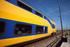 3. Een trein heeft een snelheid van 108 km/h. Hoeveel seconden heeft de trein nodig om een afstand van 270 meter af te leggen?
