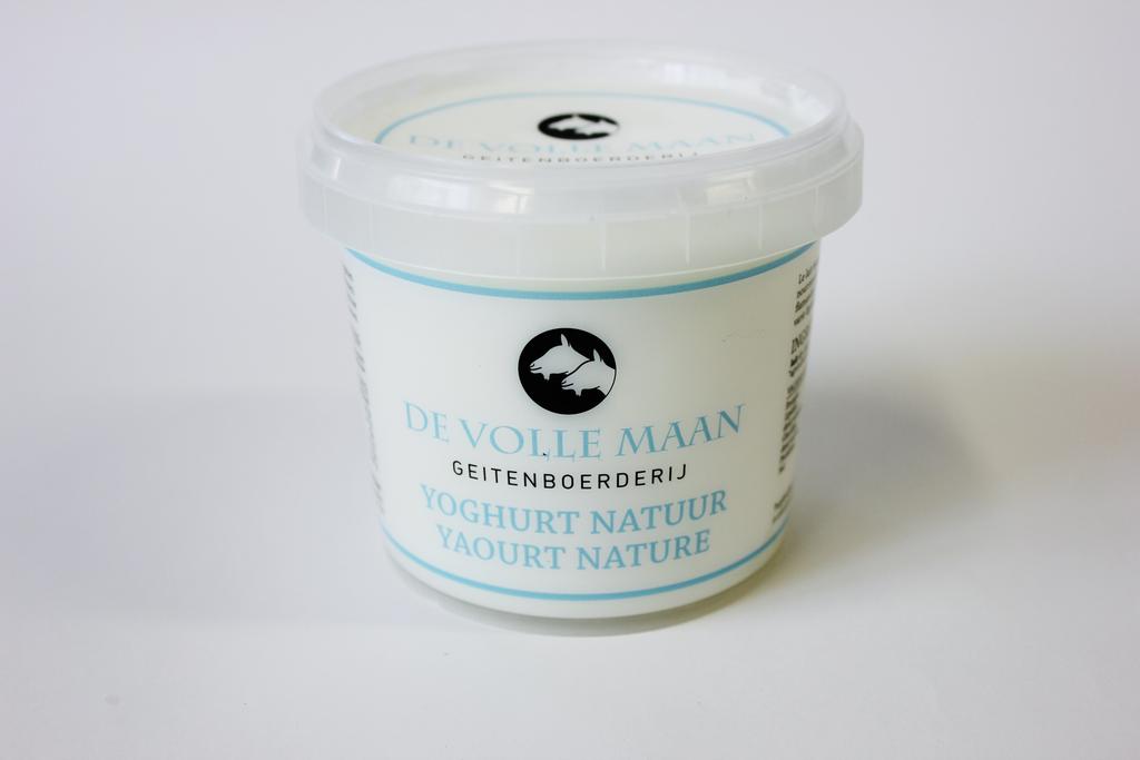 Naam van de exploitant: de volle maan Merknaam: VOLLE MAAN Etikettekst (NL) (nl): yoghurt natuur Wettelijke verkoopsbenaming (NL) (nl): de volle maan yoghurt natuur Biologisch: Ja Biolabel:
