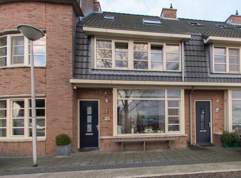 Makelaardij, taxaties, hypotheken en verzekeringen HardinxveldGiessendam Binnendams 118, 3373 AE Sliedrecht Burg.
