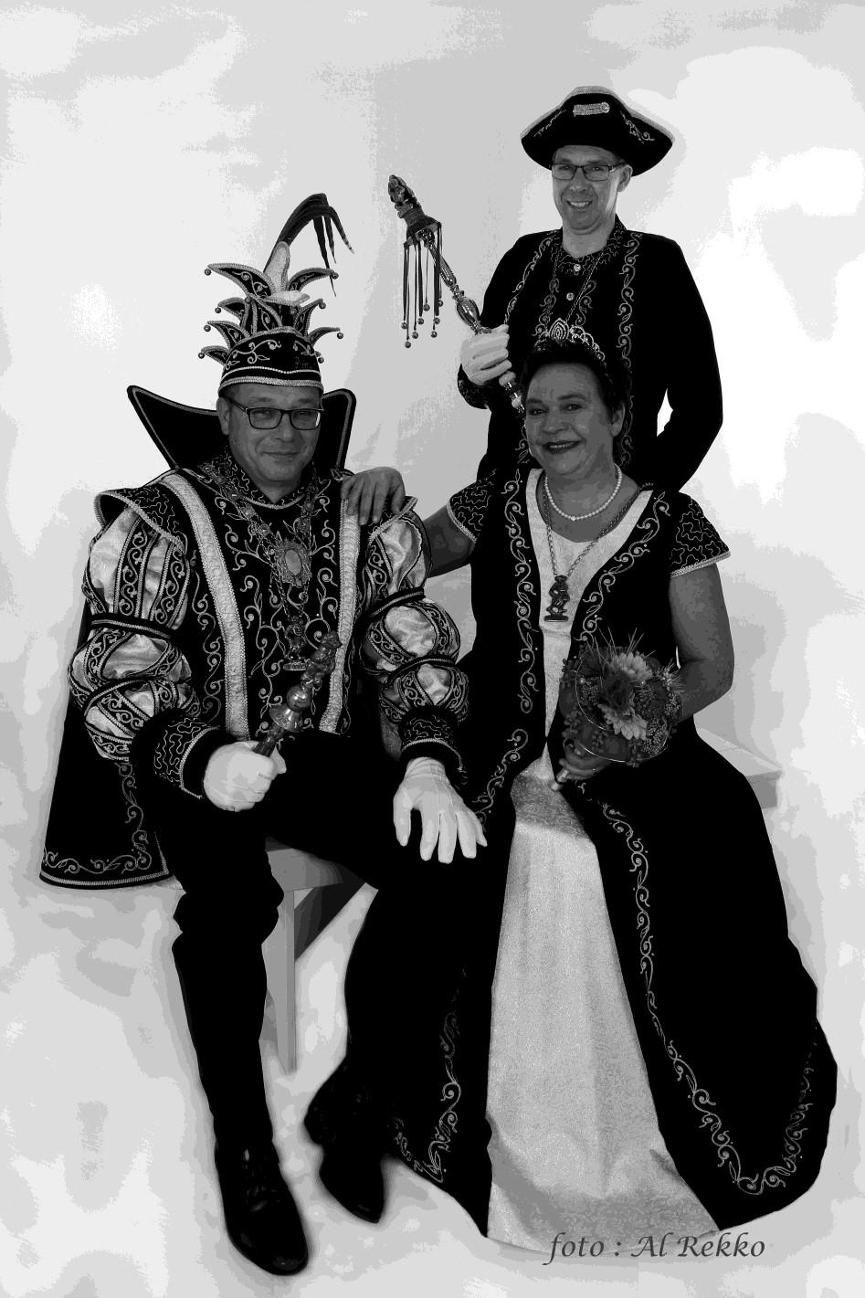 Interview met Sonja Daniels Als je carnavalsvierder bent in hart en nieren en je wordt, samen met je man Huub, uitgekozen als prinsenpaar, dan is dat de vervulling van een lang gekoesterde wens.