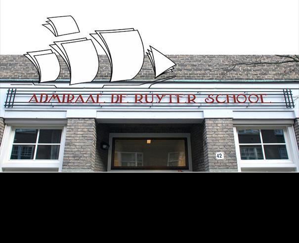 Onze slogan is: "midden in de straa midden in het leven De Admiraal de Ruyterschool is een kleine, persoonlijke en gemengde school die zich blijft ontwikkelen.