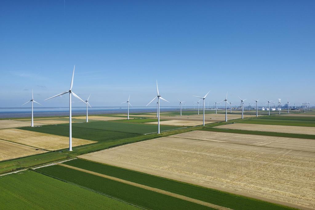 Milieueffectenstudie (MES) windpark Eemshaven-West Deelrapport Externe veiligheid Gemeente Eemsmond,
