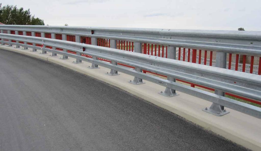 6 / 7 Randbalken bij bruggen Wielrenbanen Kunstijsbanen SPECIALE TOEPASSINGEN Met vezels kan veel worden gemaakt.