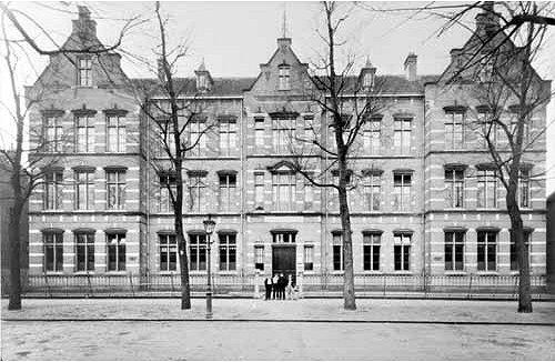 technische school: "de Boulevard" in Arnhem vanaf ca