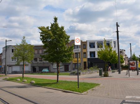 Het is een redelijk willekeurig opgebouwde wijk met erg weinig publiek groen.