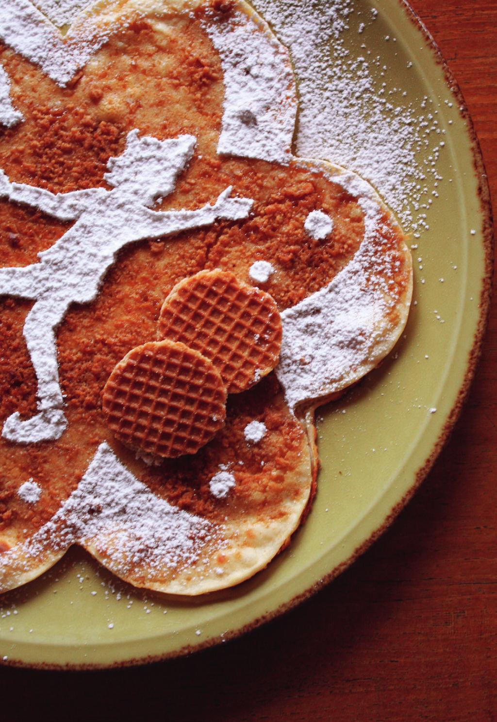 Kinderpannenkoeken KINDERPANNENKOEK MET: BOTER met poedersuiker APPELSCHIJFJES met poedersuiker SLAGROOM EN PLOFRIJST met poedersuiker AARDBEIENJAM ANANAS met poedersuiker CHOCOLADEPASTA met