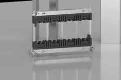VERDELING KOPER EN ALUMINIUM XL 3 S 4000 behuizing uitgerust met koperen railsteunen Zijdelingse verticale montage in aanbouwmodule + horizontaal voor overdracht De steunen voor koperen/ aluminium