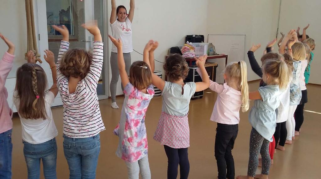 In september is Sport- en Dansstudio Binnenmaas in samenwerking met de gemeente Binnenmaas en JOGG een project van 4 maanden gestart met de naam Taal-en Rekendans voor het primair onderwijs.