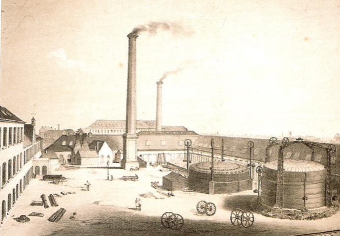 De Phoenix een zeer grote metaalfabriek op de Brugse poort was gelegen tussen de Leie en de Coupure.