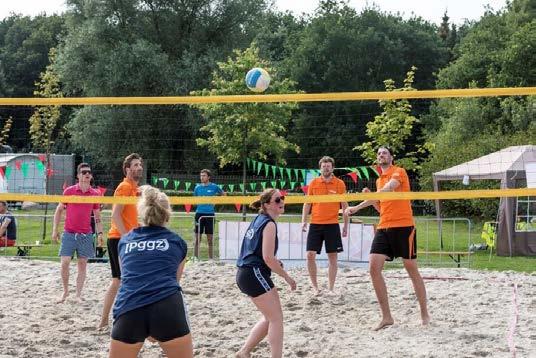 In samenwerking met Kroton Beachvolleybal is in juli het jaarlijkse WEST-beachvolleybal toernooi gehouden. De animo om deel te nemen aan dit toernooi wordt elk jaar groter.