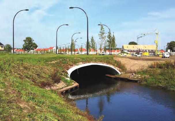 Gegolfd Staal,de verbindende factor! In de loop van de twintigste eeuw is onze natuur sterk versnipperd door o.a. de aanleg en een steeds intensiever gebruik van de auto-, spoor- en waterwegen.