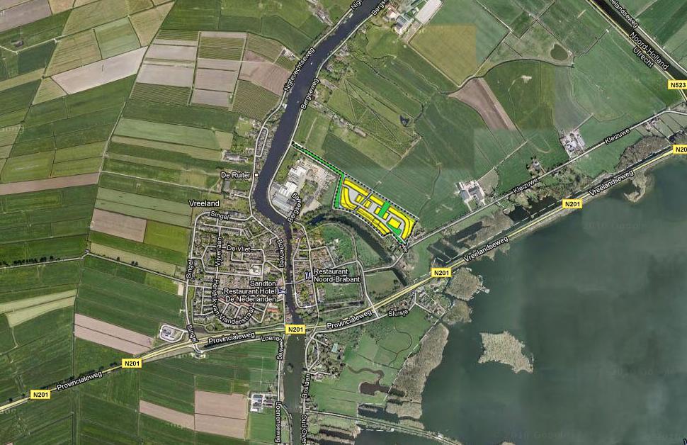 2.2 Ligging bestemmingsplan Vreeland-Oost Aan de Kleizuwe in Vreeland is een terrein van het bedrijf Driessen-Vreeland gelegen.