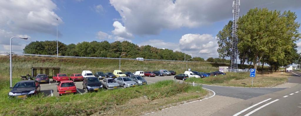 De carpoolplaats in Geertruidenberg ligt aan de noordoostzijde van aansluiting 20 Geertruidenberg aan de A27. De carpoolplaats wordt goed gebruikt.
