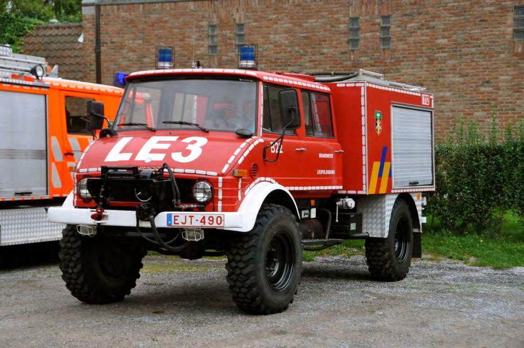 - 13 - Brandweer Leopoldsburg tracht om steeds haar wagenpark in optimale staat te houden.