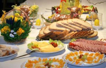 U kunt zich nog aanmelden! Hoe? Stuur een e-mail aan juf Kim Chatrou, k.chatrou@skpo.nl Paasviering Komende donderdag vieren we het paasfeest op de Korenaar. We gaan er een mooi feest van maken.