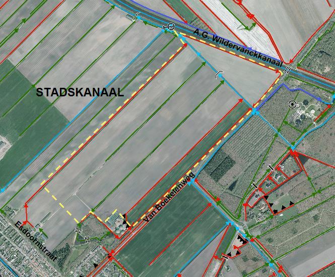 5. Bijzondere voorschriften 5.1. Plaats a. De werkzaamheden worden uitgevoerd direct ten noorden van de Van Boekerenweg en tussen de Esdoornstraat en het A.G. Wildervanckkanaal te Stadskanaal. b.