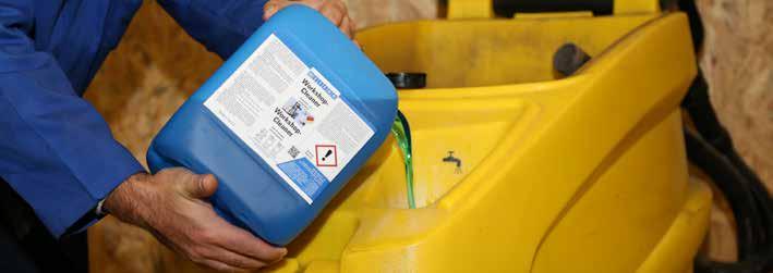 Workshop Cleaner is oplosmiddel-, emulgatoren-, en fosfaatvrij, verdraagt olieafscheiders (ÖNORM B 5105) en is conform de EU-richtlijnen biologisch afbreekbaar.