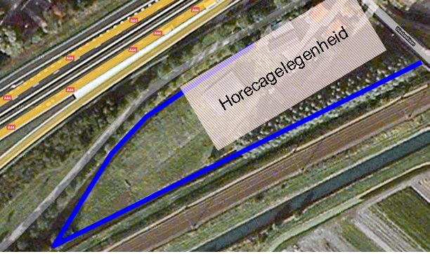 Aan de noordwest zijde ligt een doodlopende watergang. In afbeelding 1 is de huidige situatie schematische weergegeven.