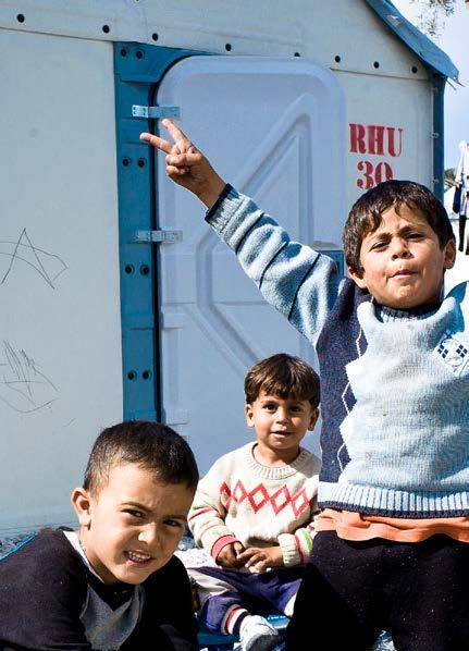 MOVEMENT JOURNEY PROGRAMMA 1. Voorbereidingsavond: kennismaking reisgezelschap, reisinformatie, toelichting vluchtelingenproblematiek en actuele situatie op Lesbos. 2.