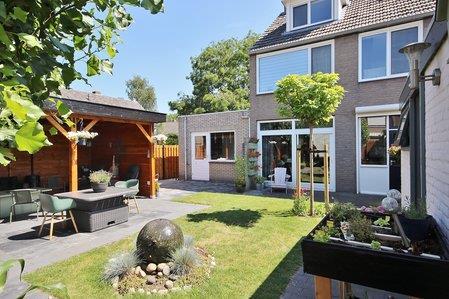 TERNEUZEN Beethovenstraat 24