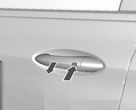 De elektronische sleutel moet zich binnen een bereik van ongeveer 1 m van het betreffende portier buiten de auto bevinden. Druk op de knop op de desbetreffende buitenkruk en trek aan de kruk.