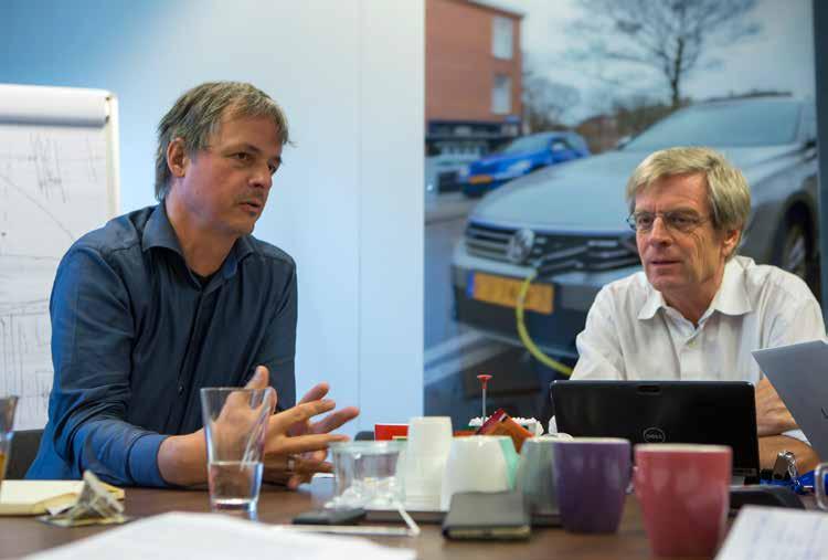 Otto van Boggelen: Voor autoverkeer kun je precies uitrekenen wat de capaciteit van een kruispunt is, maar voor fietsers is niet bekend wat grote fietsstromen aan eisen stellen. gemaakt.