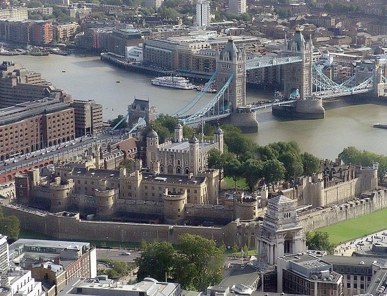 Tower of London Richard III van