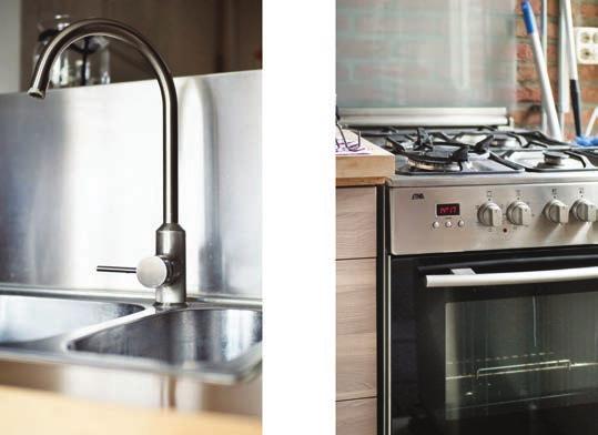 op de achtertuin. In 2014 is de keuken vernieuwd en voorzien van mechanische ventilatie.