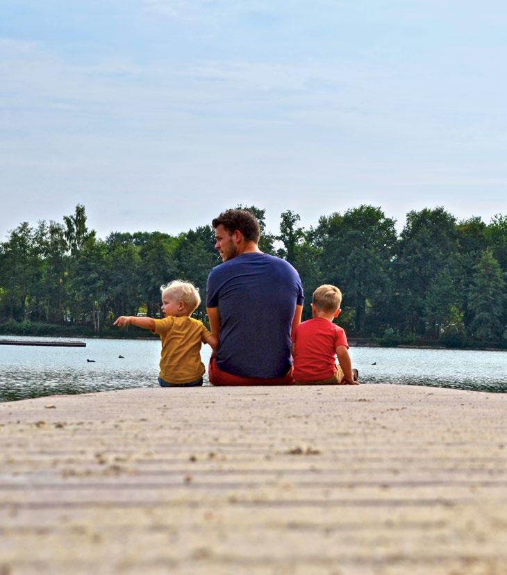 Stel het niet langer uit en boek online je vakantie in 4 simpele stappen Stap 1 Kies een kampeerplaats of accommodatie en selecteer je aankomstdatum en verblijfsduur Stap 2 Stap 3 Vul de gegevens van