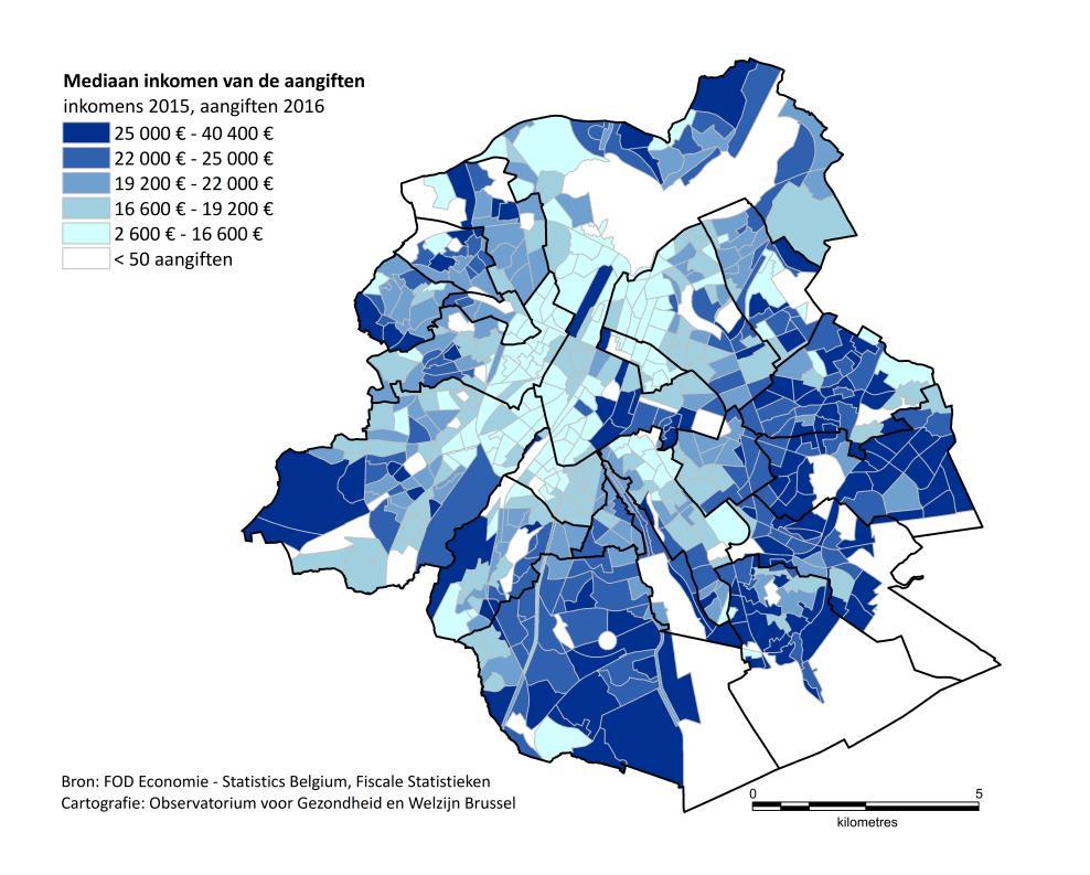 met grote ongelijkheden Mediaan inkomen van de aangiften, inkomens 2015 Verdeling van de bevolking (25-64 jaar) naar