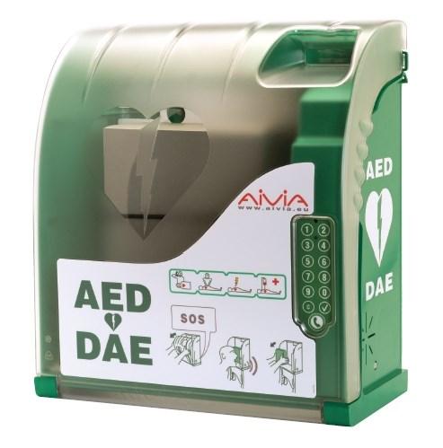 Daarvoor moeten deze ook buiten beschikbaar komen. AED s zijn dure en kwetsbare apparaten.