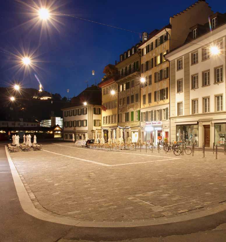 Luzern, de Lichtstad, maakt haar naam waar met haar elegante minder is meer -benadering van verlichting.