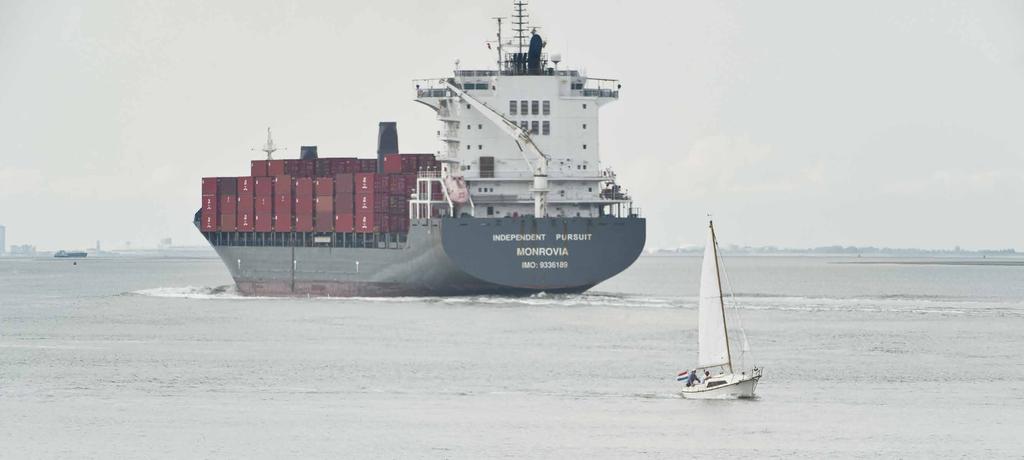Wat kun je ermee als ondernemer? Als uw bedrijf grote goederenstromen transporteert via andere havens, onderzoek dan eens de mogelijkheden voor vervoer vanuit Zeeland.