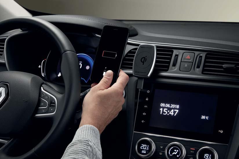 Telefoon 01 Verwijderbare smartphonehouder - Magnetisch Gebruik alle functies van je smartphone veilig tijdens het rijden. Hij is klein en discreet en past bij het design van de auto.