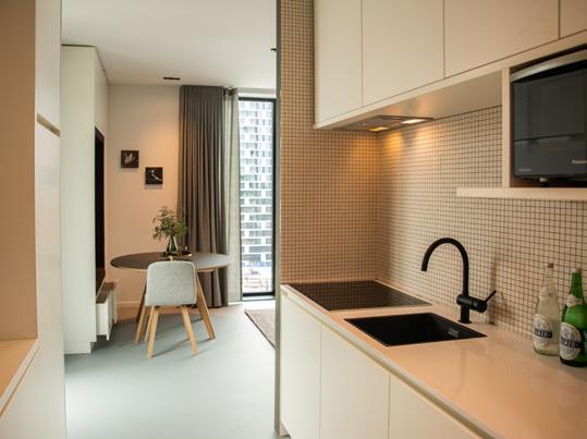 COMPACT, COMPLEET & COMFORTABEL. In je appartement is ieder detail uitgedacht om het jou zo prettig en makkelijk mogelijk te maken.