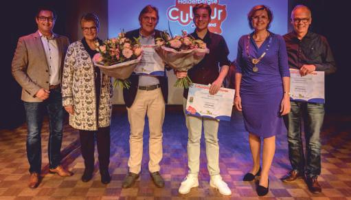 met uitreiking Cultuurprijs Halderberge Winnaars 2018 De winnaar van de Cultuurprijs Halderberge is tijdens de afsluitingsavond van de Cultuurmaand bekendgemaakt.