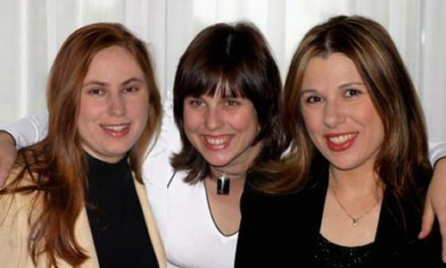 Polgar-zusjes Judith, Susan en Sophia Polgar (3 meisjes uit een zelfde gezin, vader top schaak pedagoog; tot