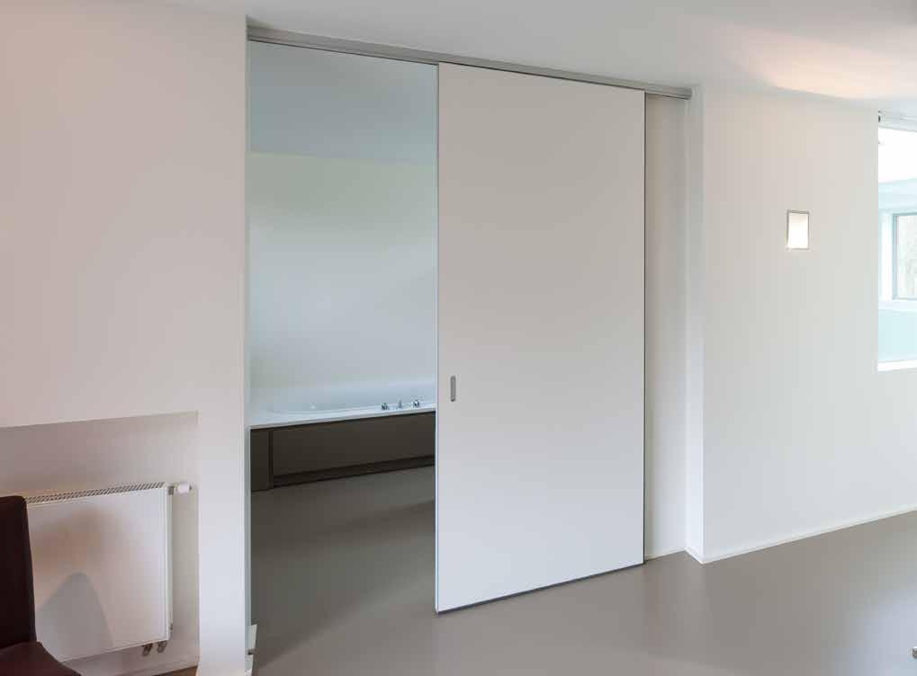 Slide-A-Way schuifdeuren op maat Slide-a-way schuifdeuren hebben een strakke en compacte vormgeving met onzichtbaar