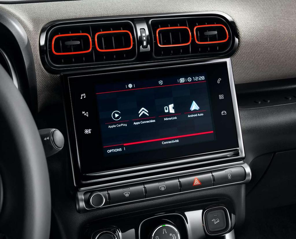 De Mirror Screen-technologie* (via Android Auto, Apple CarPlay en MirrorLink ) verbindt uw smartphone (1) met de wagen en laat u compatibele apps
