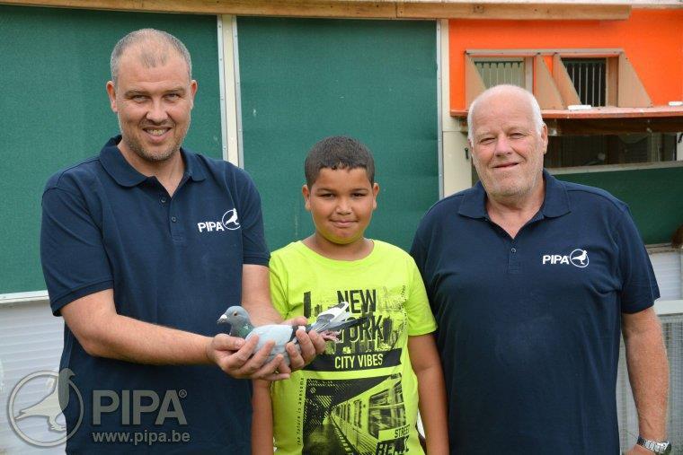 PROVINCIAAL VIERZON 470 jaarduiven (102 lfh) DE TROY WIM BERLAAR 1,154 (2/2) LAUWERS DANNY OLEN 2,3,4,18,19,22 (6/6) HOOYBERGS GEBR.