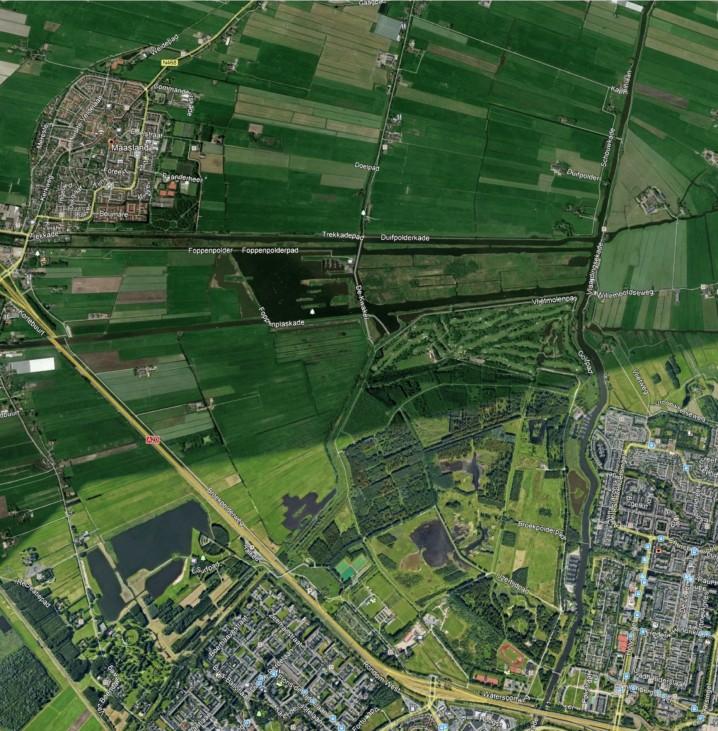 Overzicht terrein B 9 8 7 A 6 5 13 P 3 11 4 P 12 2 10 1 P De route bestaat uit 3 onderdelen Een rondje van ca 7 km om de Broekpolder (A) Een rondje van ca 6 km om de Duifpolder (B) En een kort