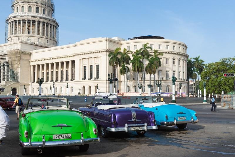 Het oude centrum, La Habana Vieja, is het gedeelte van de stad dat je het meest aan zal spreken. Het koloniale, wat vervallen Havana is een stad om verliefd op te worden!