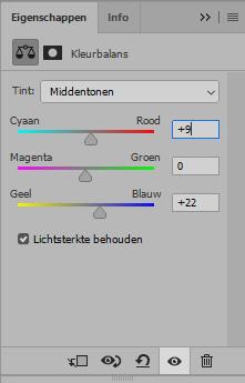 55. boven laag zon een aanpassingslaag ---kleurbalans---middentonen 56. Klik op je laagminiatuurtje zodat dit geselecteerd is 57.